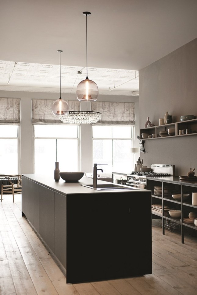 3-interiors-dustjacket-attic