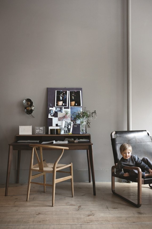 8-interiors-dustjacket-attic