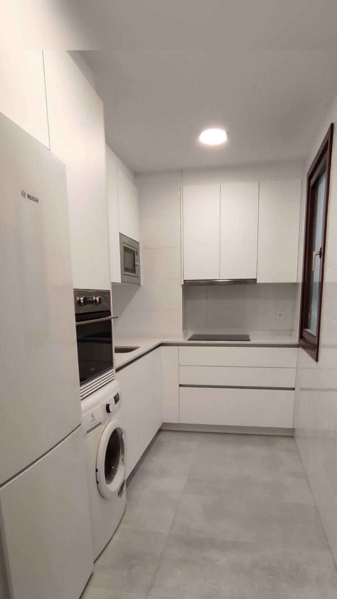 wp_story1636403425773_948140456088305674