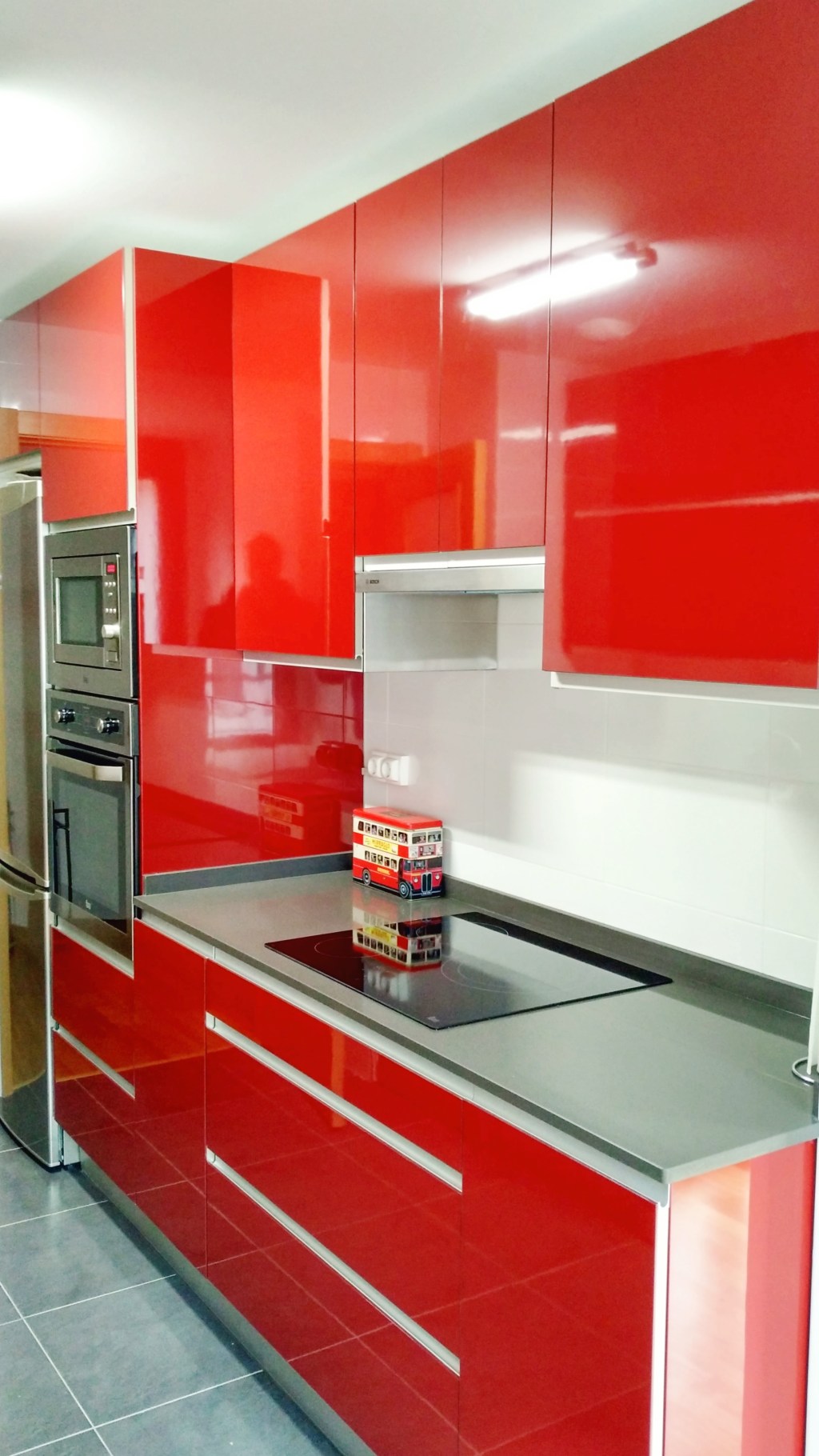 Guk egindako Sukaldeak/Cocinas realizadas por&nbsp;nosotros.